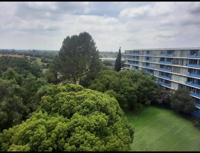 1 BEDROOM APARTMENT FOR SALE IN ARCON PARK